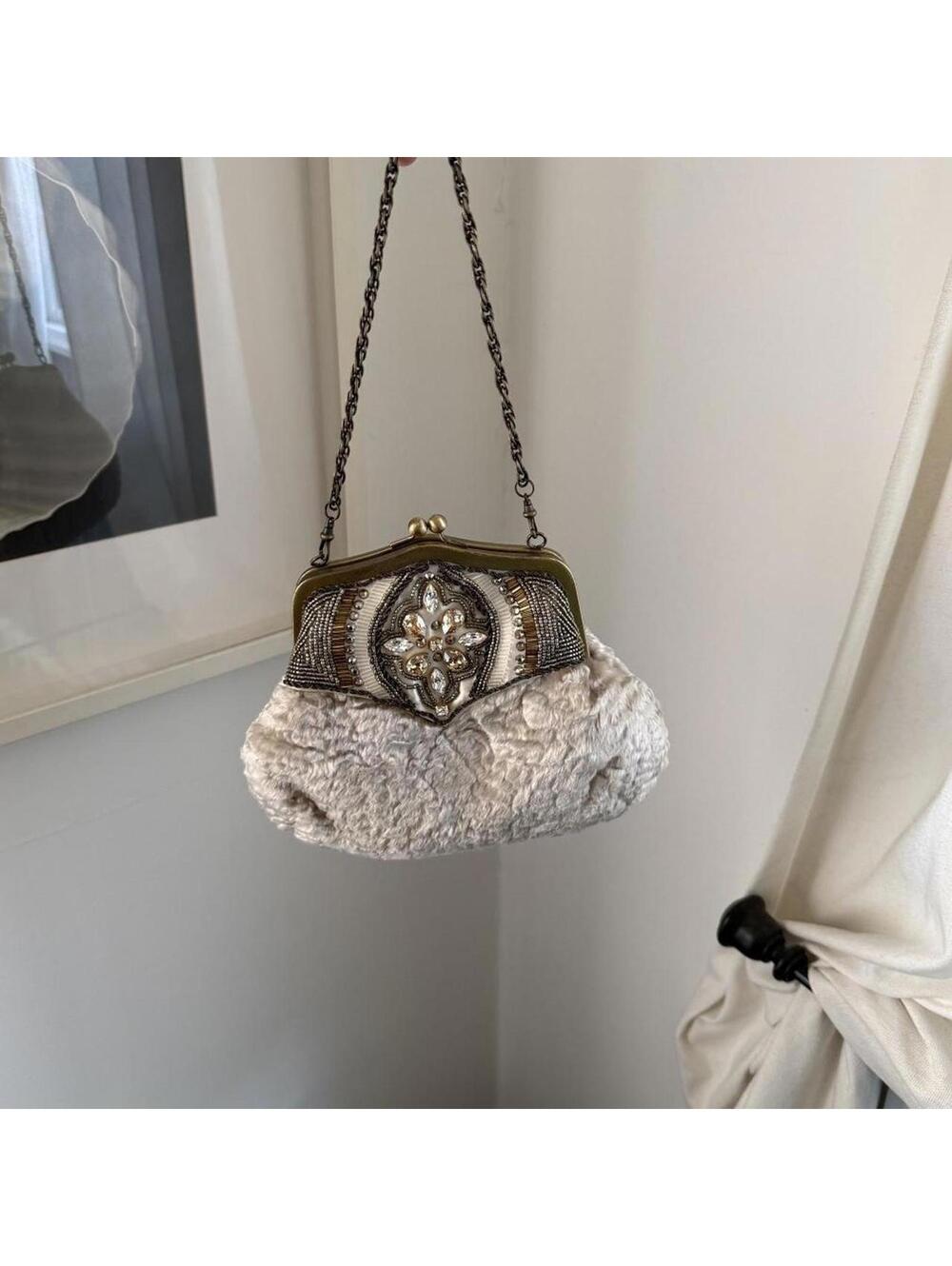 Vintage 1920's Clamshell Faux Fur Rhinestone Purse - Picture 2 of 3